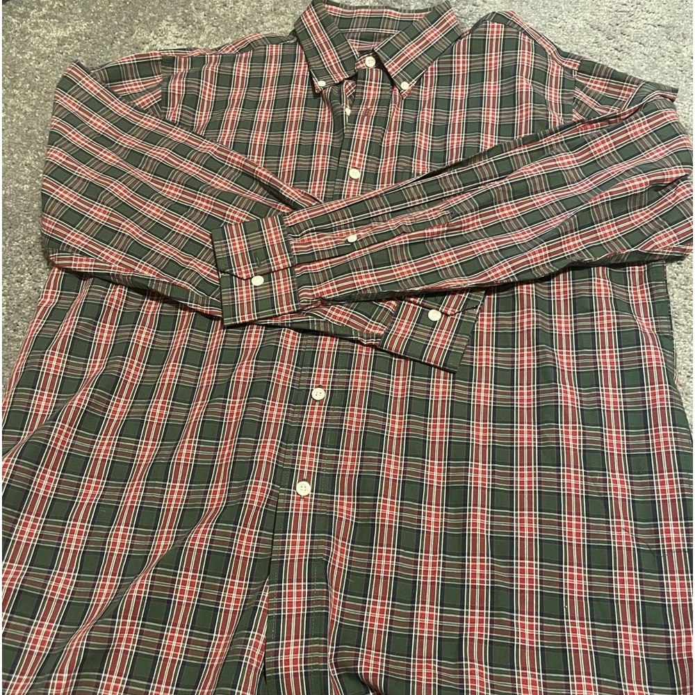 Men’s IZOD large long sleeve button down